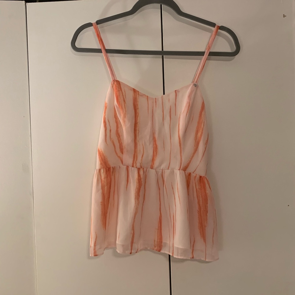 GUESS Top - Picture 3 of 7